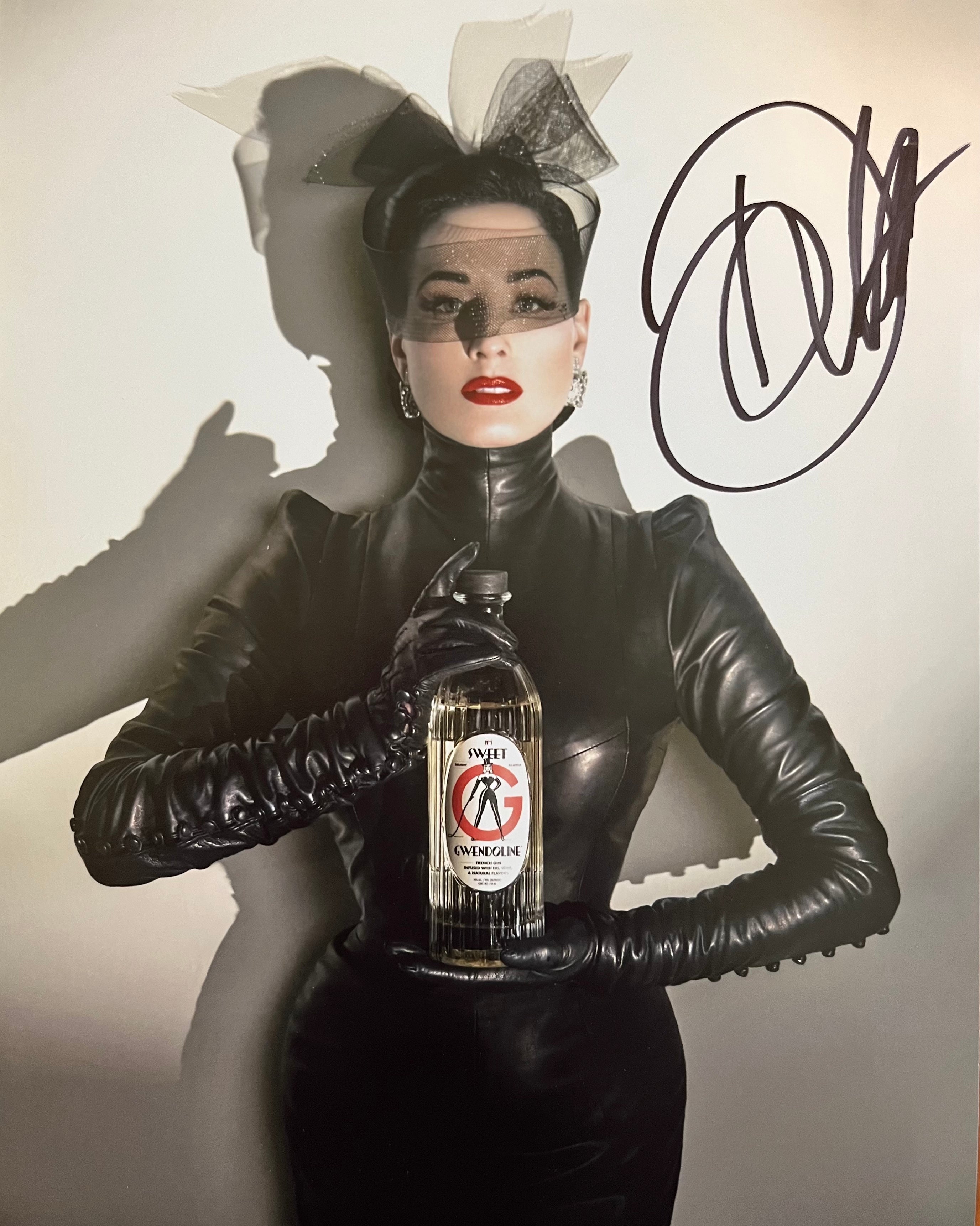 Veil: Autographed Edition